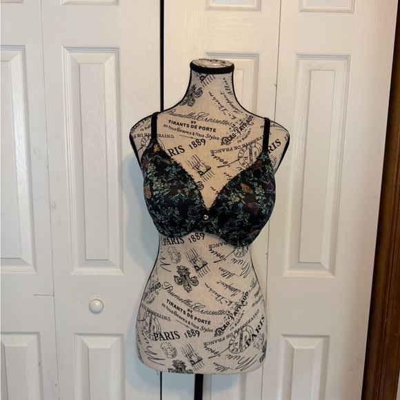 Victoria's Secret Other - Victoria's Secret Black Floral Teal Lace‎ Bra